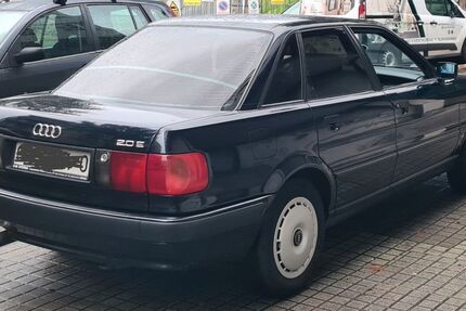Audi 80 147.000 km 7.900 &euro; Neusäss-Täfertingen 86356