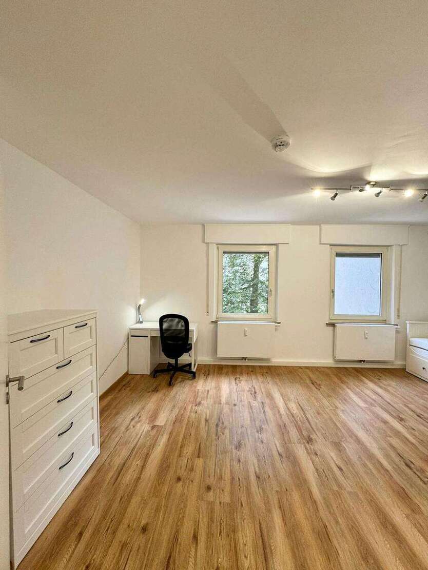 WG-Zimmer in Augsburg 625 € 28 m² zimmer