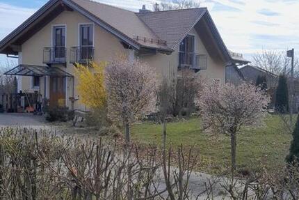 Haus Großaitingen - 4 Zimmer, 157 m&sup2;, 1.800&euro; | Angebot:26038891