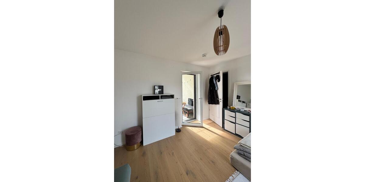 Etagenwohnung Augsburg Antonsviertel - 16 Zimmer, 82 m&sup2;, 766&euro; | Angebot:26269111