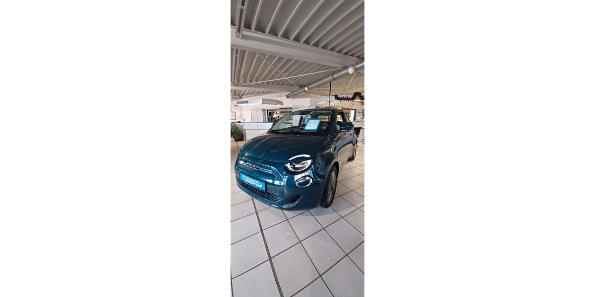 Fiat 500e 14.870 km 15.900 € Friedberg 86316