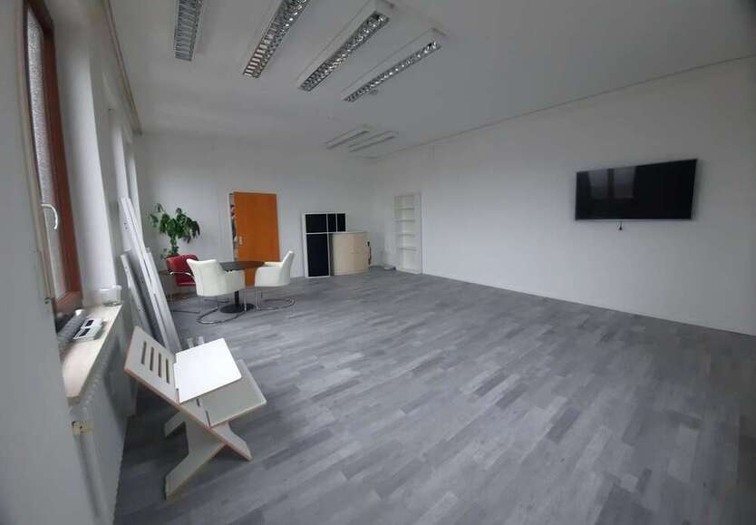 Büro in Aichach 562,50 € 70 m²