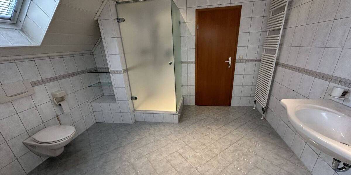 Einfamilienhaus Geltendorf Walleshausen - 5 Zimmer, 155 m&sup2;, 745.000&euro; | Angebot:25672978