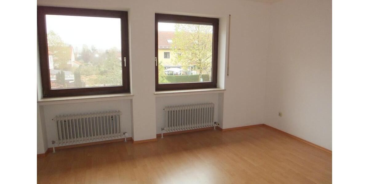 Reihenhaus Königsbrunn - 4 Zimmer, 103 m&sup2;, 1.555&euro; | Angebot:26579609