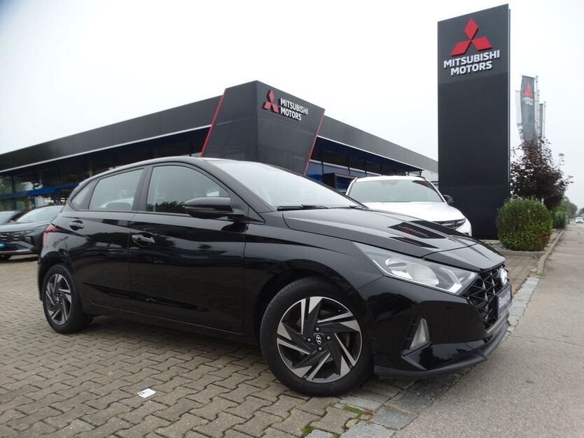 Hyundai i20 29.790 km 17.390 € Königsbrunn 86343