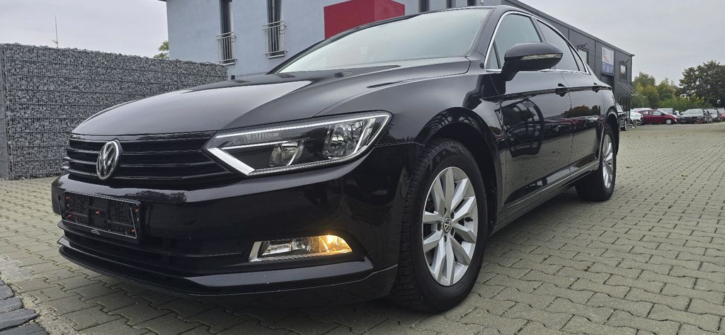 VW Passat 174.000 km 12.690 € Augsburg 86167