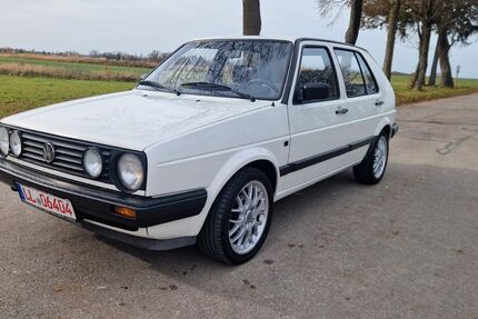 VW Golf 39.000 km 3.900 &euro; GELTENDORF 82269