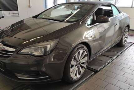 Opel Cascada 89.100 km 14.850 € BATZENHOFEN-GERSTHOF. 86368