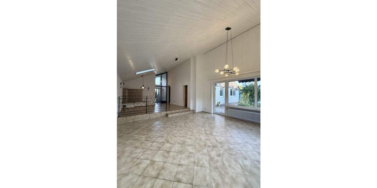 Einfamilienhaus Stadtbergen - 5 Zimmer, 162 m&sup2;, 780.000&euro; | Angebot:25667508