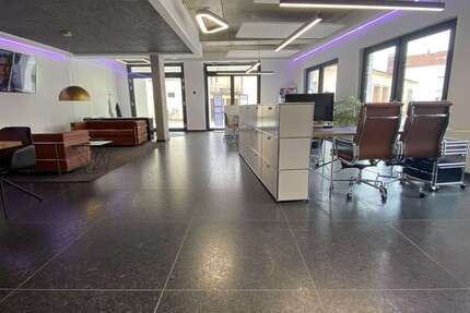 Büro in Augsburg 1.750 € 125 m² zimmer