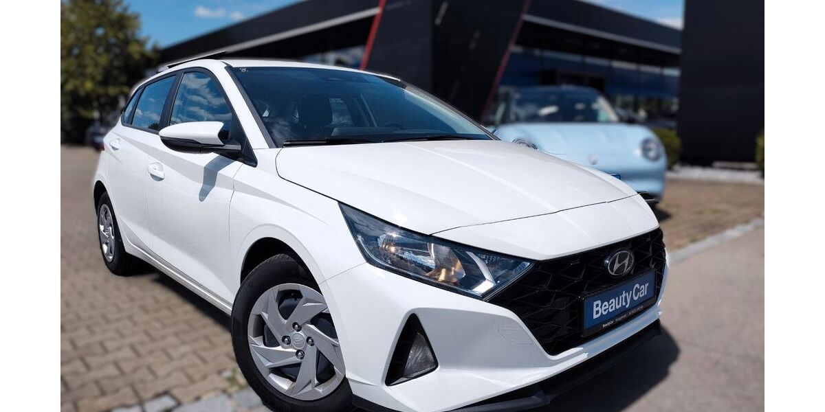 Hyundai i20 12.600 km 15.590 &euro; Königsbrunn 86343