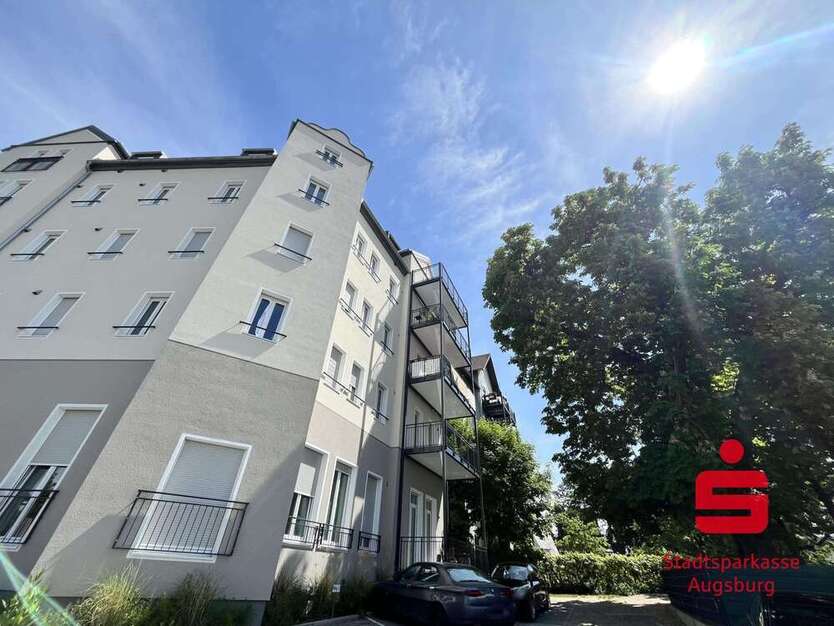 Wohnung zum Mieten in Augsburg 1.300 € 80 m²