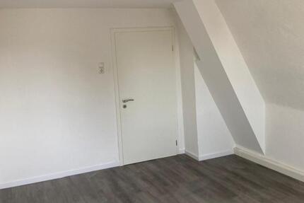 3,5 Zimmer Wohnung 74 Qm NEU Renoviert in Augsburg Innenstadt Wertachstrasse