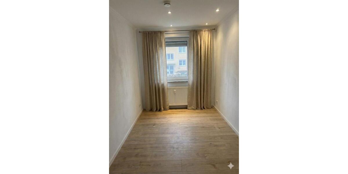 Hochparterre Augsburg Bergheim - 4 Zimmer, 67 m&sup2;, 475&euro; | Angebot:25948002