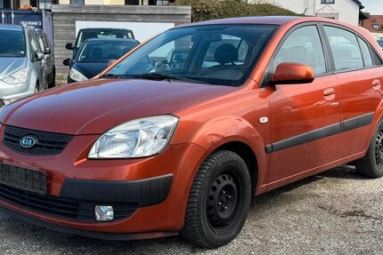 Kia Rio 233.626 km 750 &euro; Friedberg 86316
