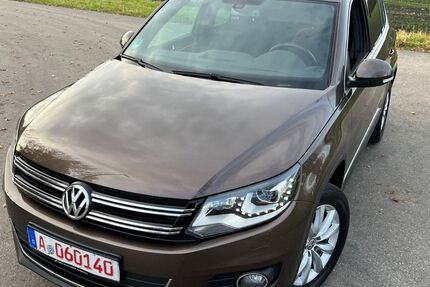 VW Tiguan 118.500 km 15.300 € Augsburg 86167