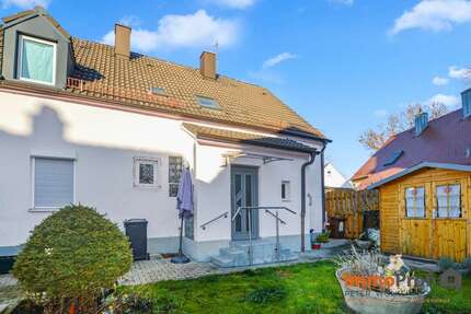 Haus zum Kaufen in Augsburg 420.000 € 135 m² 7 zimmer