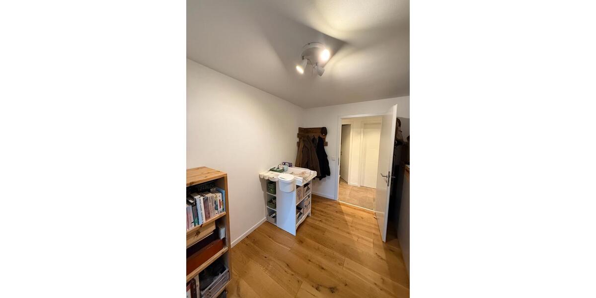 Dachgeschoßwohnung Augsburg Lechhausen - 3 Zimmer, 84 m&sup2;, 430.000&euro; | Angebot:27190864