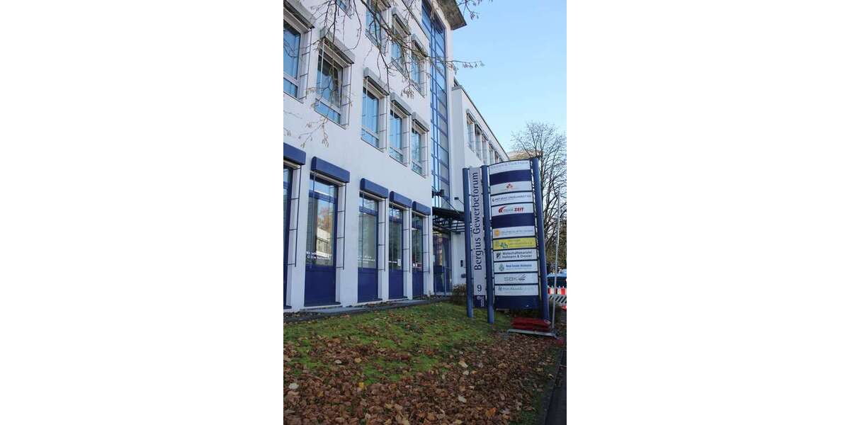 Büro in Augsburg 500 € 43 m² zimmer