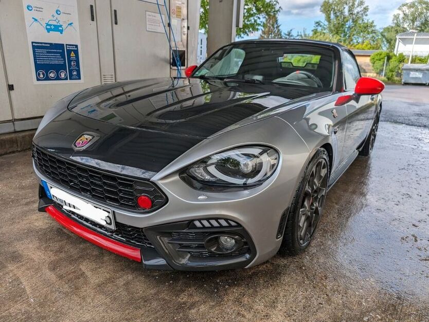 124 Spider