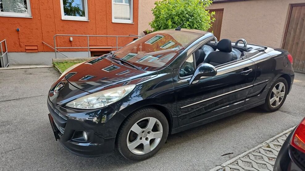 Peugeot 207 118.600 km 1.999 € Königsbrunn 86343
