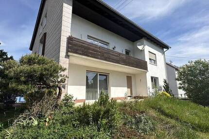 Haus Friedberg - Stätzling Stätzling - 9 Zimmer, 267 m&sup2;, 749.000&euro; | Angebot:26927524