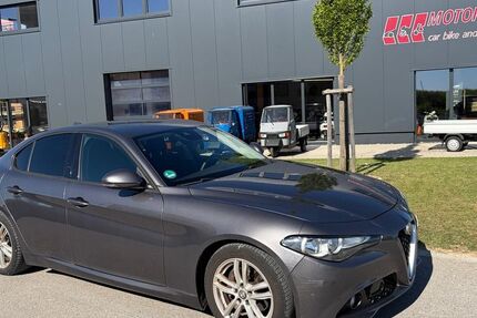 Alfa Romeo Giulia 139.662 km 12.990 &euro; Langerringen 86853