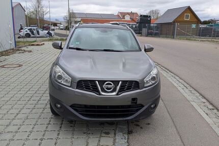 Nissan Qashqai 175.300 km 5.600 &euro; Affing 86444