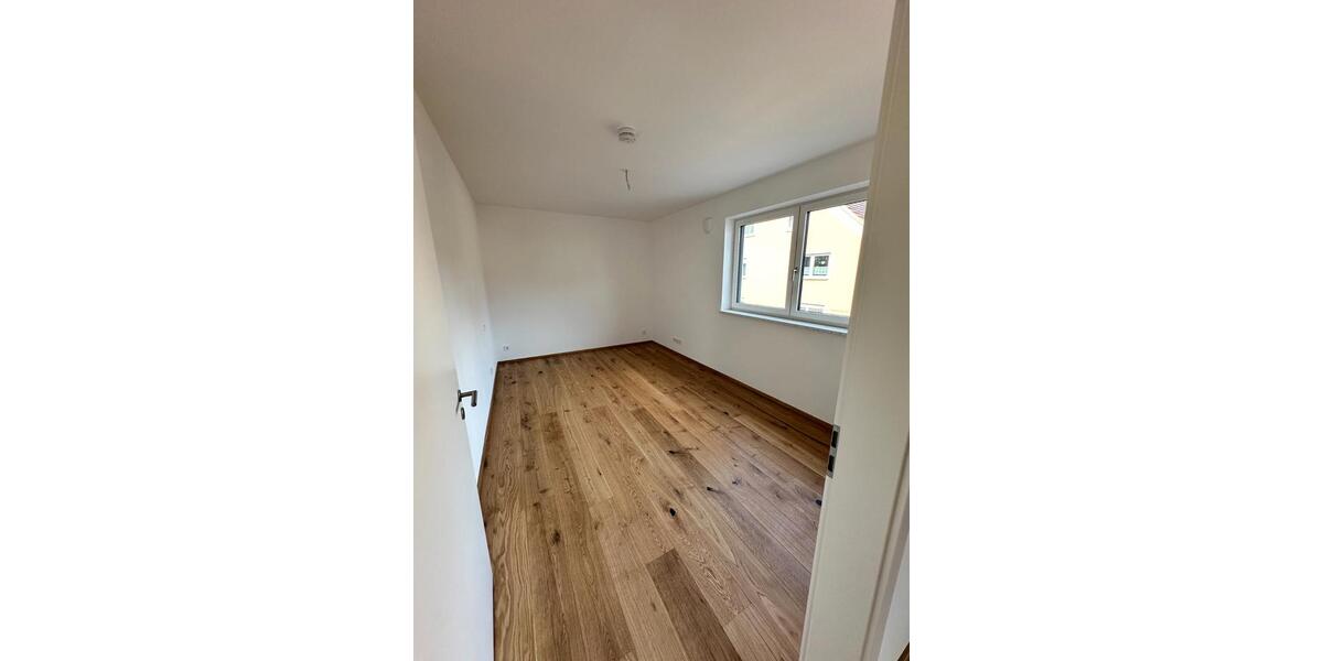 Etagenwohnung Dinkelscherben - 2 Zimmer, 56 m&sup2;, 840&euro; | Angebot:26461563