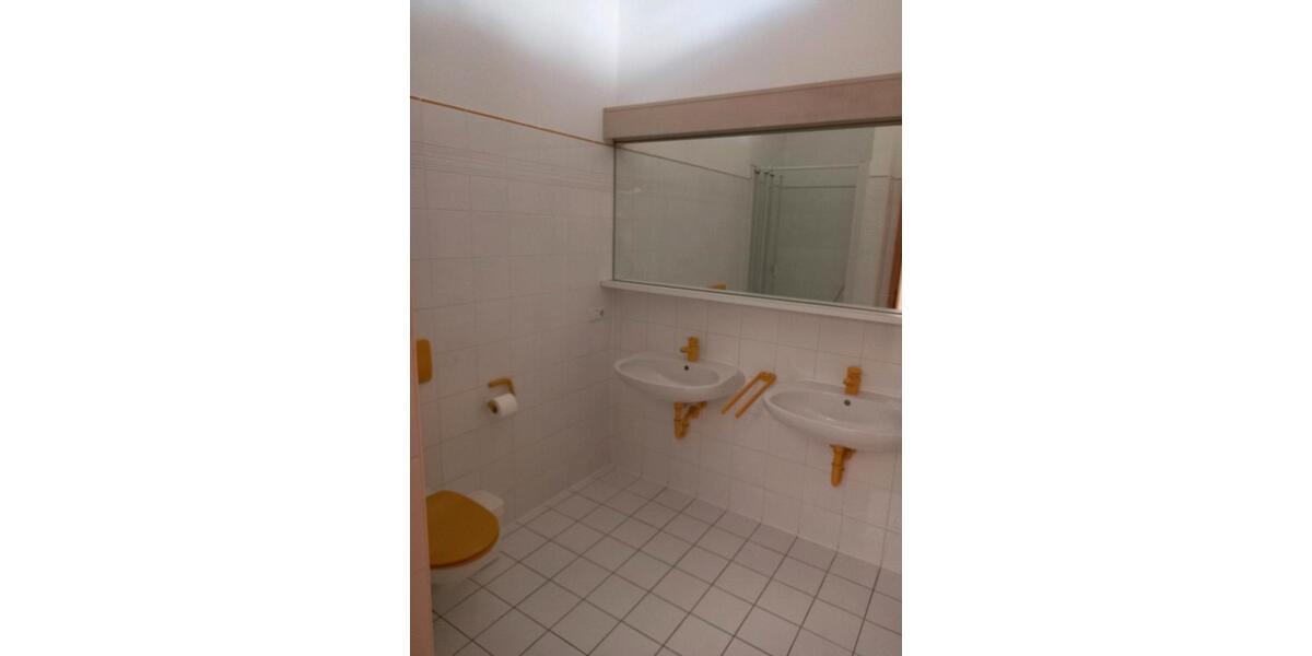 Doppelhaushälfte Neusäß - 8 Zimmer, 187 m&sup2;, 849.000&euro; | Angebot:26882439