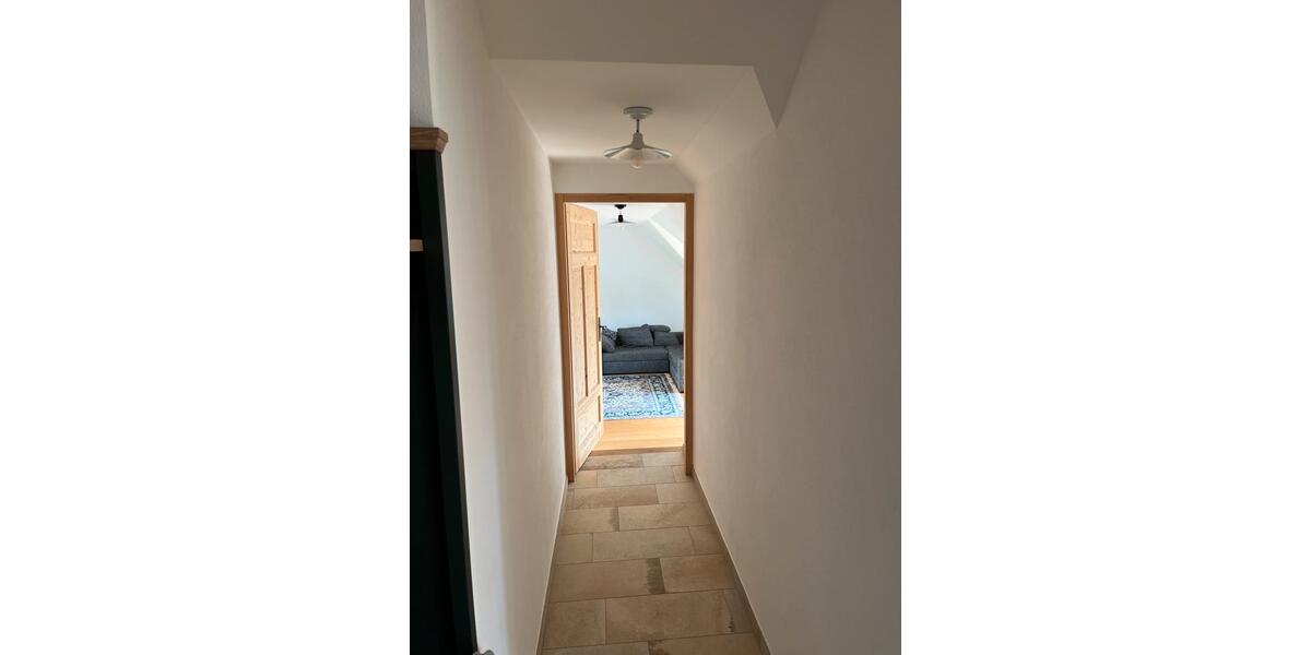 Dachgeschoßwohnung Steindorf - 4 Zimmer, 107 m&sup2;, 1.177&euro; | Angebot:26532046