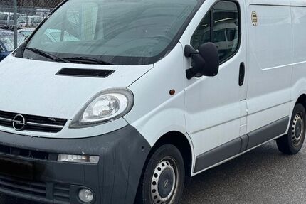 Opel Vivaro 100.000 km 4.499 &euro; Augsburg 86167