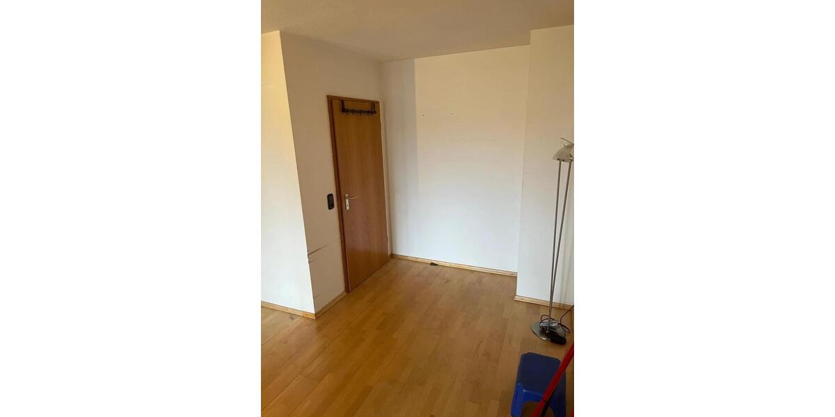 3 Zimmer Wohnung mit Aufzug, 2 Balkonen und TG Stellplatz 3 zimmer