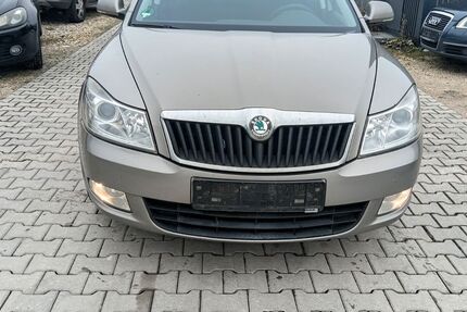 Skoda Octavia 240.000 km 3.290 € Augsburg 86167