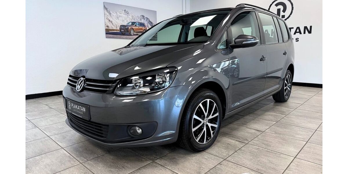VW Touran 206.364 km 6.890 &euro; Stadtbergen 86391