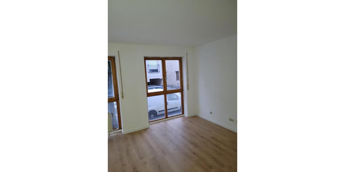 Hochparterre Augsburg Antonsviertel - 1 Zimmer, 29 m&sup2;, 530&euro; | Angebot:25220522