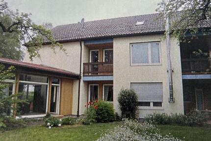 Haus Pöttmes - 17 Zimmer, 300 m&sup2;, 3.000&euro; | Angebot:26086427