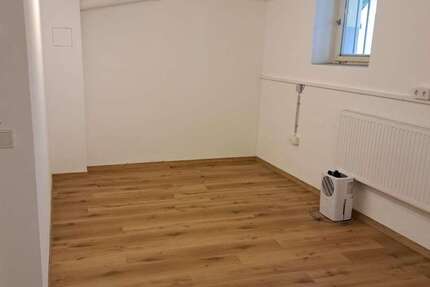 Wohnung Augsburg Innenstadt - 5 Zimmer, 150 m&sup2;, 1.500&euro; | Angebot:27349658