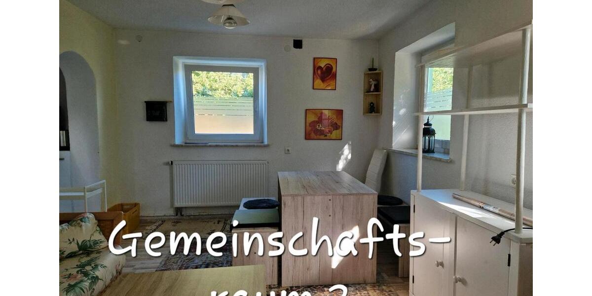 Dachgeschoßwohnung Hattenhofen - 2 Zimmer, 30 m&sup2;, 500&euro; | Angebot:26483986