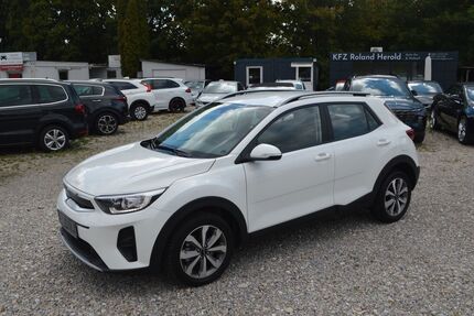 Kia Stonic 14.700 km 18.980 &euro; Königsbrunn 86343