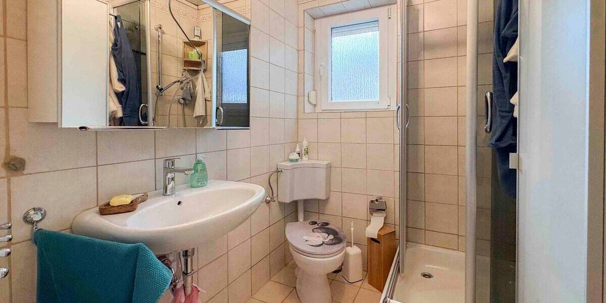 Mehrfamilienhaus, Wohnhaus Mering - 9 Zimmer, 227 m&sup2;, 595.000&euro; | Angebot:26016683