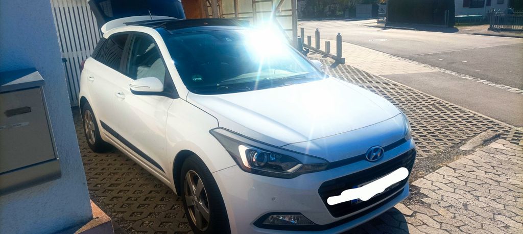 Hyundai i20 105.000 km 10.500 &euro; Schwabmünchen 86830