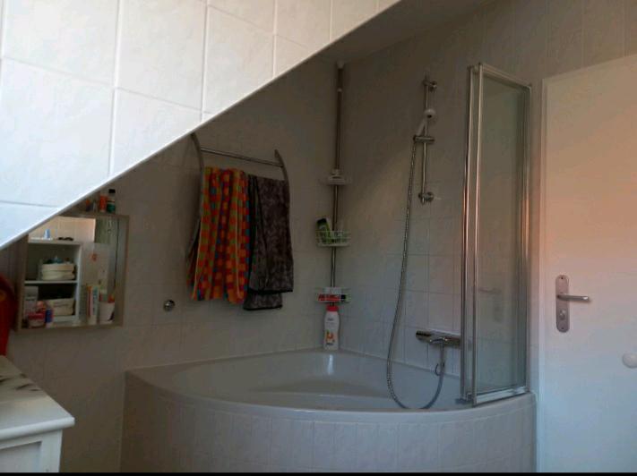 Dachgeschoßwohnung Dasing - 3 Zimmer, 82 m&sup2;, 820&euro; | Angebot:24781132