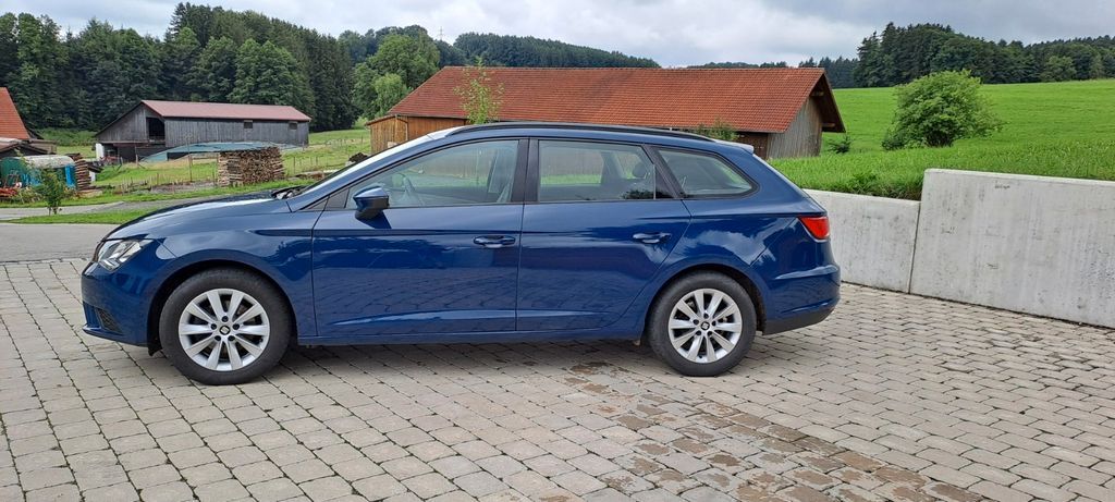 Seat Leon 124.999 km 8.990 € Rielhofen 86866