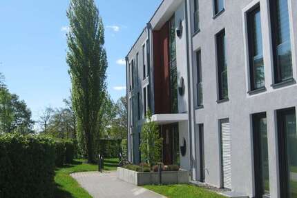 Wohnung Augsburg Kriegshaber - 3 Zimmer, 76 m&sup2;, 798&euro; | Angebot:26846634