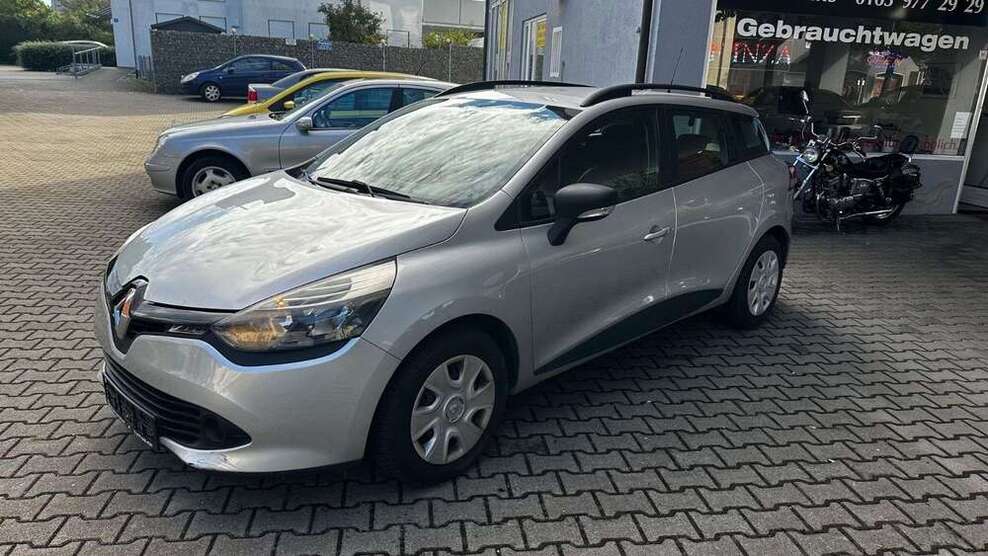 Renault Clio 114.874 km 4.499 € Augsburg 86167