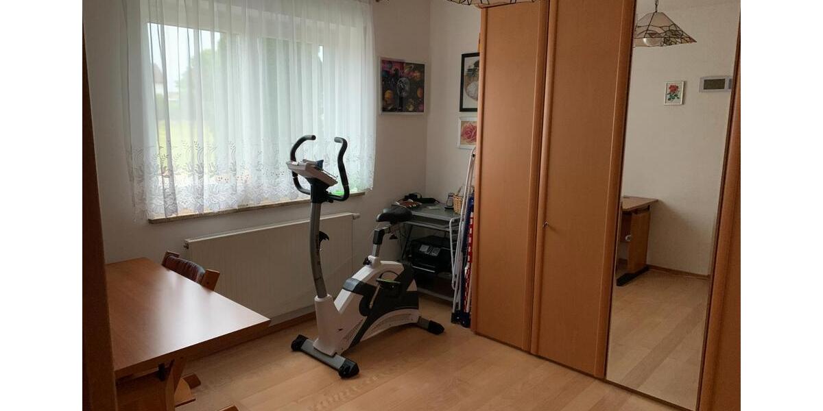Doppelhaushälfte Wehringen - 6 Zimmer, 165 m&sup2;, 2.100&euro; | Angebot:26634665