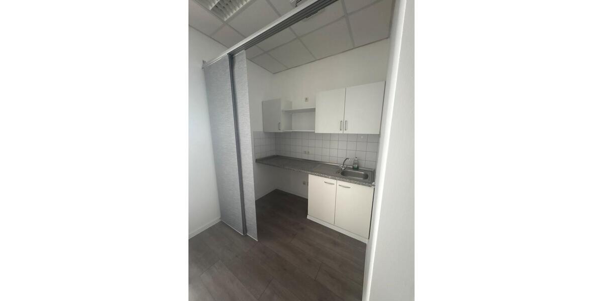 Gewerbeobjekt Augsburg Bergheim - 650&euro; | Angebot:26427355