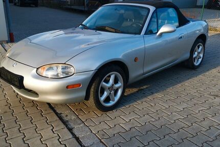 Mazda MX-5 124.672 km 5.300 &euro; Egenhofen 82281
