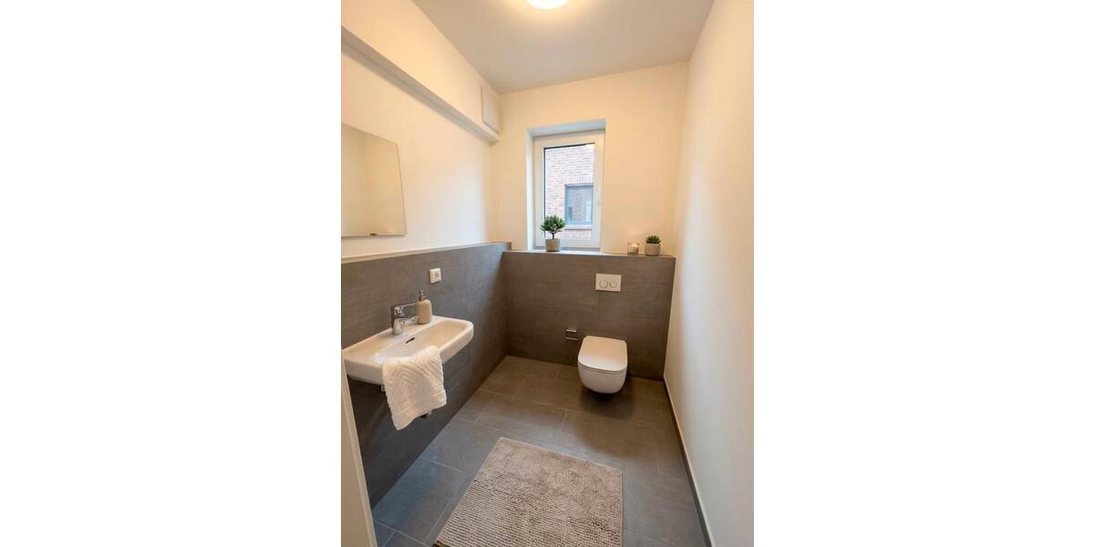 Etagenwohnung Stadtbergen - 5 Zimmer, 20 m&sup2;, 520&euro; | Angebot:26179993